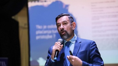 Photo of Nedo Pinezić: Silom prilika  dobili smo „stratešku pauzu“, moramo razmisliti kako dalje osmisliti našu turističku ponudu