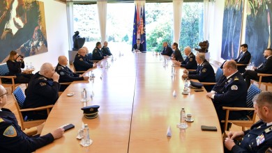 Photo of Predsjednik Milanović zahvalio vatrogascima na svemu što čine za građane