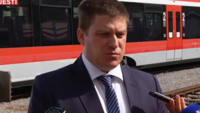 Photo of VIDEO Butković: “Novi HŽ-ovi vlakovi vozit će 160 km/h. Ovo je sada desetljeće željeznica”