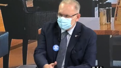 Photo of VIDEO Božinović o prosvjedu i kavama za van: “Benzinske, kiosci i pekare prodaju nešto što je esencijalno za društvo’