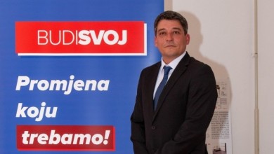 Photo of NESLUŽBENO Goran Bukovac je novi gradonačelnik Otočca!