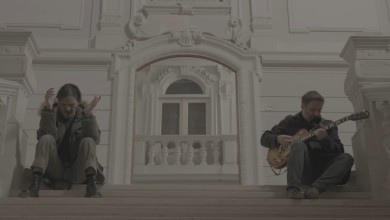 Photo of Goran Bare snimio naslovnu pjesmu filma “Šesti autobus” koji govori o ratu u Vukovaru