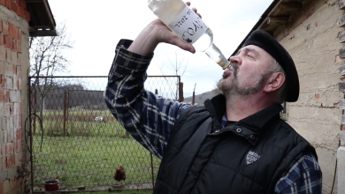 Photo of VIDEO Donosimo tekst najnovijeg ličkog ruralnog rapa, autor je “Berry Costello”