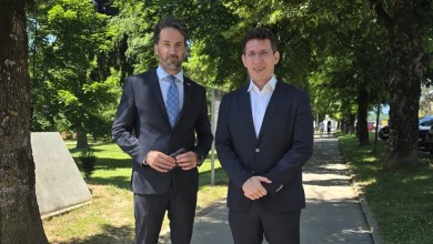 Photo of Miletić žestoko prozvao načelnika Vrhovina: “Posebno ću se pozabaviti tim čovjekom”