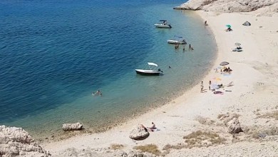 Photo of Plaža u Ličko-senjskoj među najboljim skrivenim plažama Europe